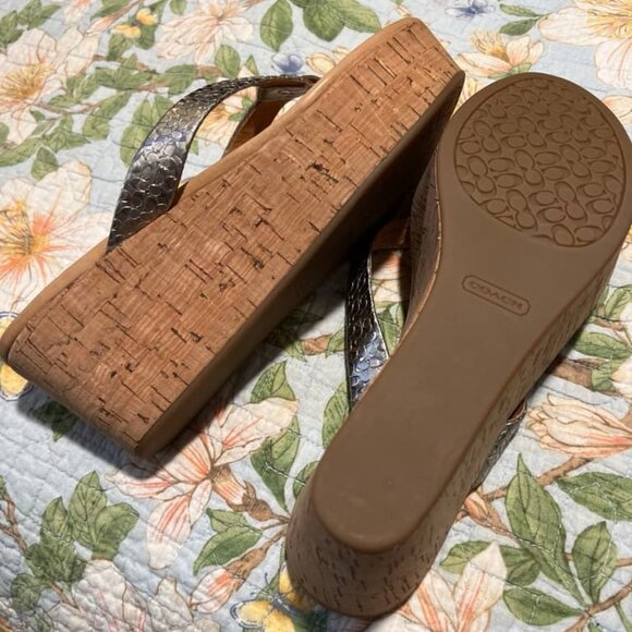 Coach Cork Wedge sandals size 9 1/2 silver tan - Picture 3 of 4